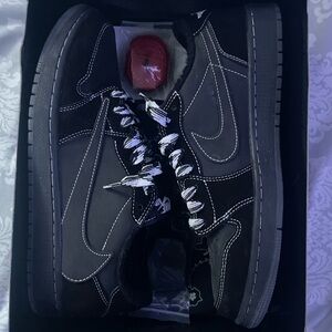 Air Jordan 1 low black phantom X Travis Scott